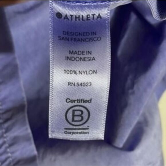 NWT Athleta Expedition Shorts Periwinkle Blue Tie waist with Pocket - Picture 6 of 6